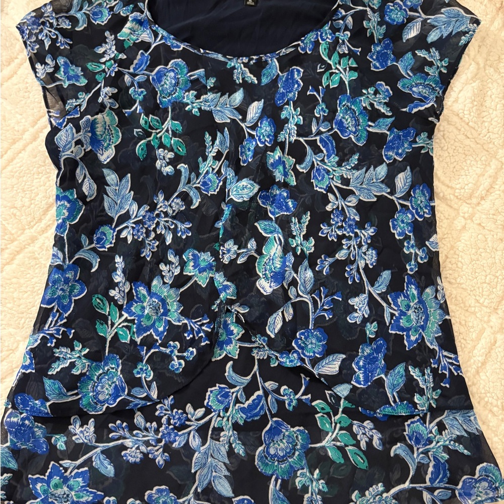 Roz & Ali Blue Floral Blouse